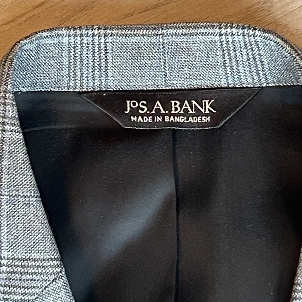 Jos. A Banks Wool Traveler’s Collection Blazer/Jacket 42R Gray Tailored Fit